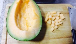 小象吃哈密瓜视频大全集,萌宠美食之旅