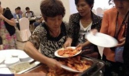 云南大妈吃瓜现场视频播放,视频曝光引发网友热议