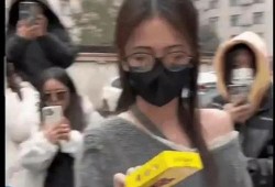 搞笑吃瓜爆料视频合集