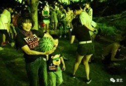 香港学校吃瓜事件视频曝光,校园食品安全引关注