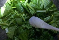 广东泡椒吃瓜制作视频,酸辣鲜香，夏日消暑新宠