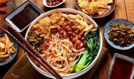 海瓜吃螺蛳粉好吃吗视频,美味还是辣味挑战？