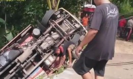 群众光荣躺枪吃瓜视频,群众视角下的网络热点事件