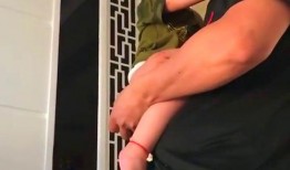 影帝老婆吃瓜视频,吃瓜视频引发网友热议