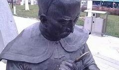 老头老太婆吃瓜搞笑视频