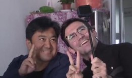 男博主视频吃瓜隐藏