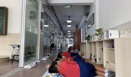 小学生走廊吃瓜视频大全,小学生走廊吃瓜视频大盘点