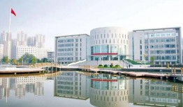 兰州城市学院吃瓜原视频,校园生活瞬间走红网络