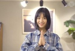 吃瓜少女为淑芬跳舞视频,吃瓜少女演绎热辣舞蹈风采