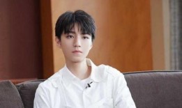 王俊凯最惨吃瓜视频,吃瓜视频引发网友热议