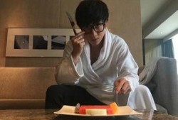 薛之谦吃瓜视频完整版,揭秘娱乐圈幕后真相